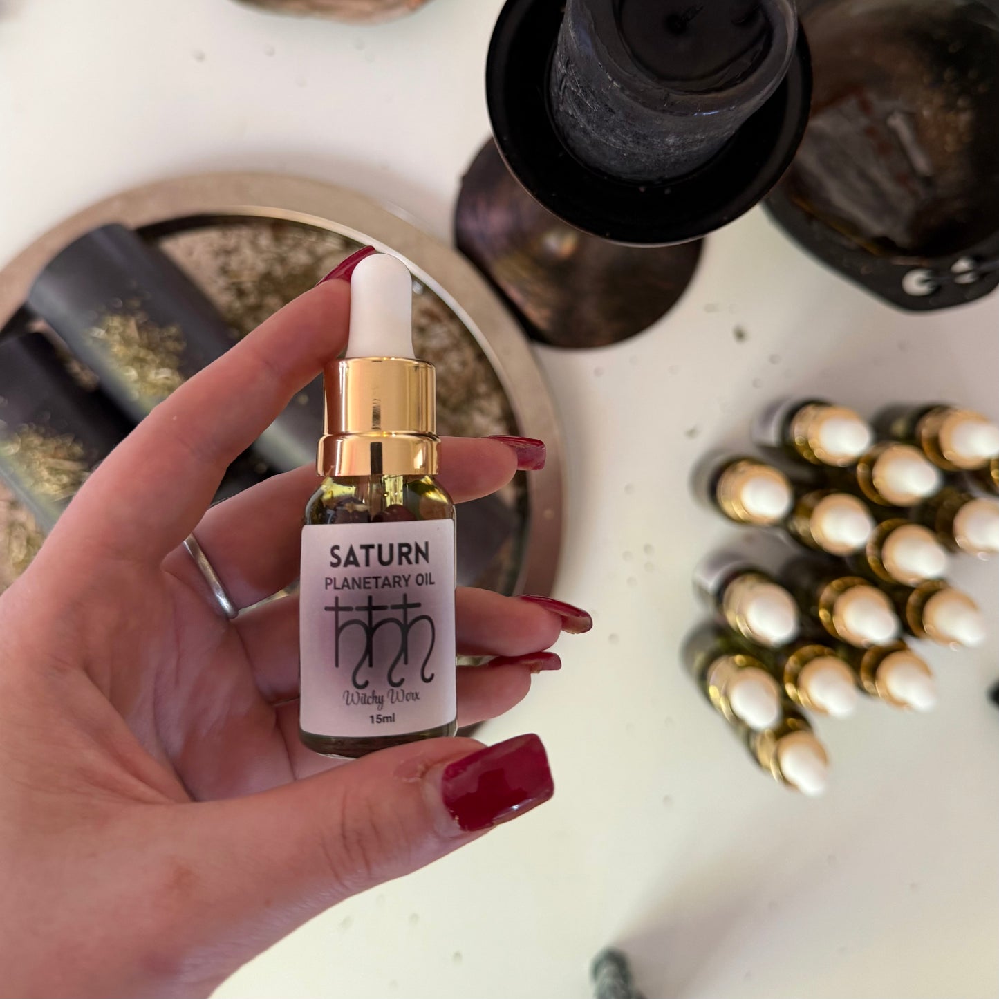 Saturn Planetary Oil